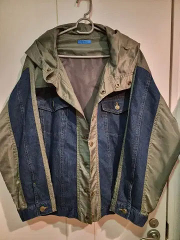 데님 카키 자켓 후드 부착