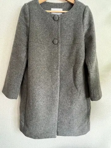 그레이 버튼 롱 코트