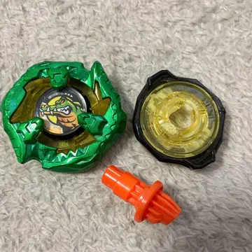 베이블레이드 x 크로코 크런치