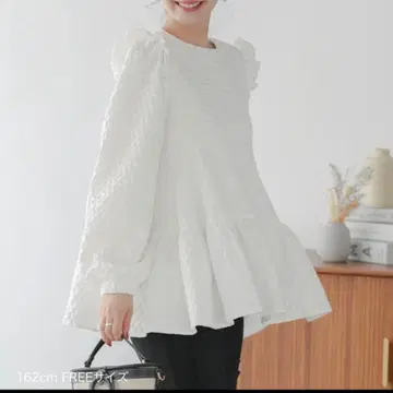 핏모어 자카드 상의