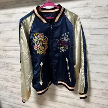 Black Flys 스카잔 M 자수