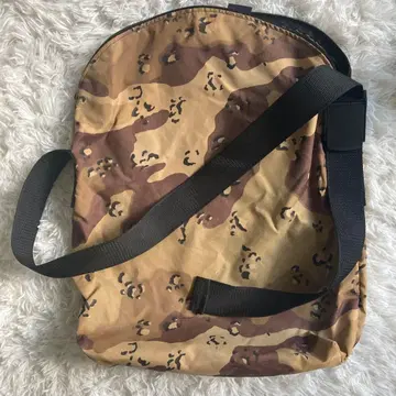 MELO 카모 패턴 숄더백 USA 제조