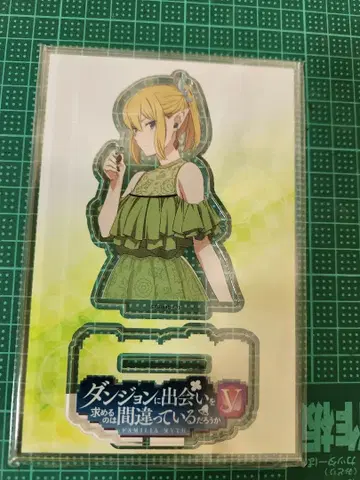 던전에서 만남을 추구하면 안 되는 걸까 류 리온 아크릴 스탠드