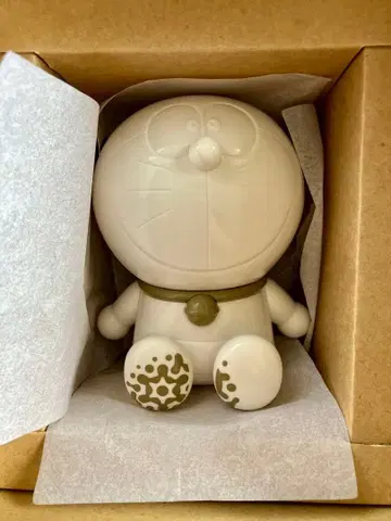 오사카 만박 일본관 도라에몽 베어브릭 피규어 일본관