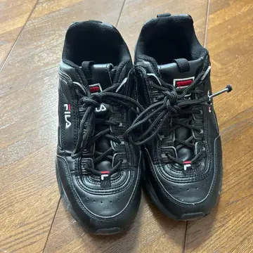 FILA 블랙 통굽 스니커즈 23.5