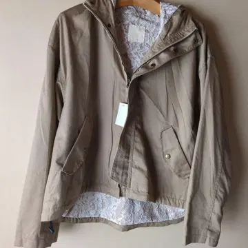 마운틴 파카 택 포함 미사용품 어스뮤직에코로지