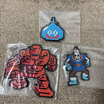 도트 그림 캐릭터 스트랩 3개 세트