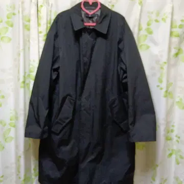 UNIQLO 패디드 오버사이즈 스텐 코트