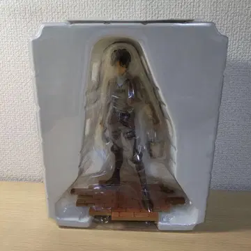 엘렌 예거 피규어 미개봉