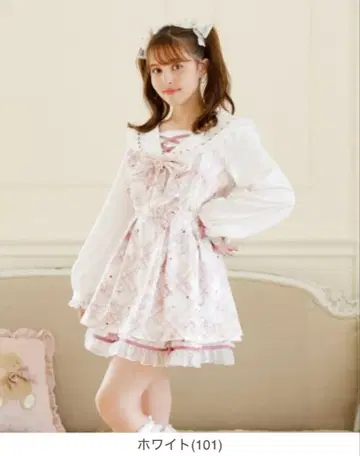 리즈리사 Sewing Bear 패턴 셋업