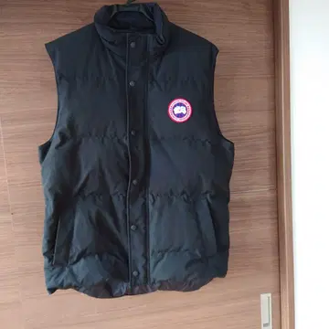 CANADA GOOSE ARCTIC PROGRAM 다운 베스트 L 사이즈