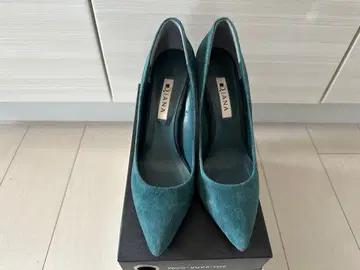 D.IANA 그린 스웨이드 하이힐