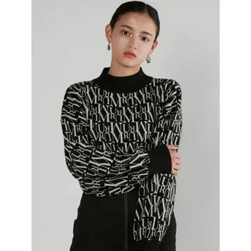 MURUA 패턴 자카드 니트 풀오버