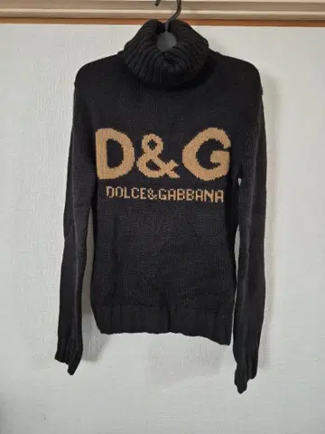 D&G 돌체&가바나 터틀넥 스웨터 블랙