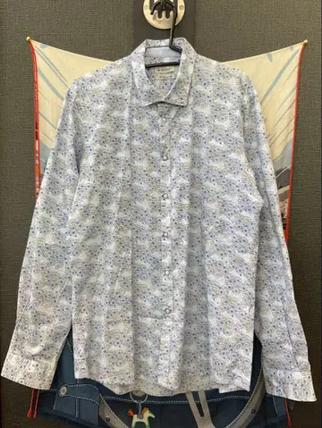 새상품급 꽃무늬 긴팔 셔츠 블루 계열 이탈리아