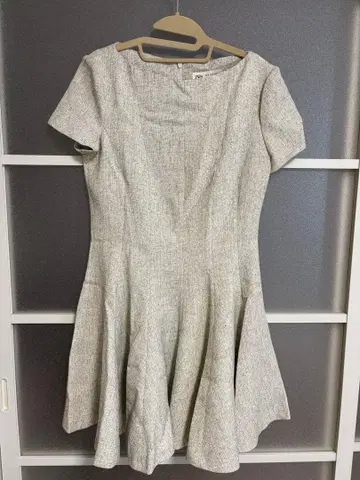 ZARA 플레어 반팔 원피스 M