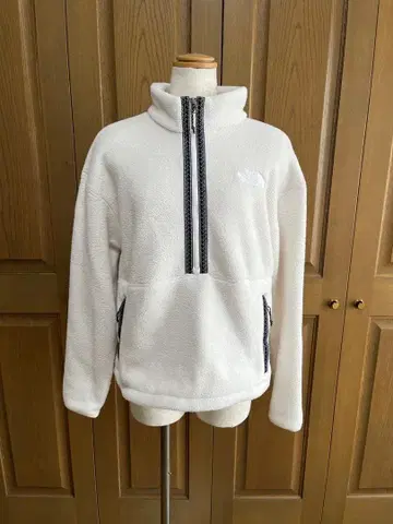 THE NORTH FACE 하프 지퍼 플리스