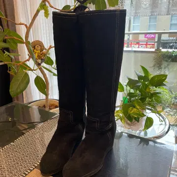 블랙 스웨이드 롱 부츠