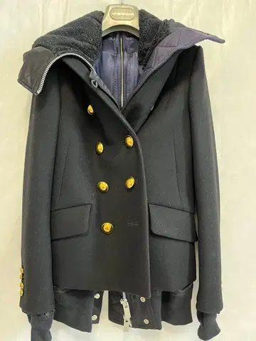 후드 부착 더블 브레스트 자켓 블랙