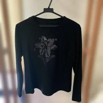 여성 상의 긴팔 스웨터 중고품 하나이 유키코 울 100%