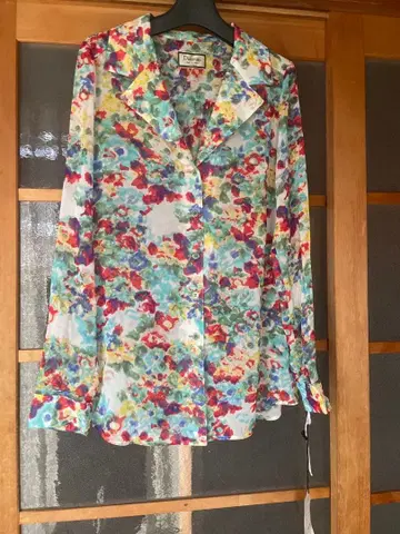 그레이스 콘티넨탈 블라우스 택 포함 새상품