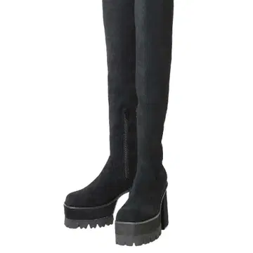 미사용 새상품 [ EMODA 에모다 ] 스퀘어 탱크 롱 부츠 블랙 L