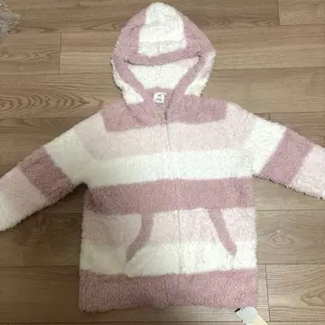 젤라또피케 후드티