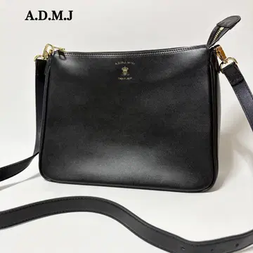 새상품급 A.D.M.J 올가죽 숄더백 블랙