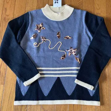 레트로 꽃무늬 자수 긴팔 니트 M-L 그레이/네이비