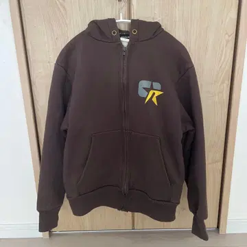 REVOLVER 브라운 후드티