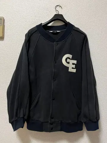 초기 굿이너프 맨투맨 바시티 자켓 / XL 블랙 레터드 와펜 블랙