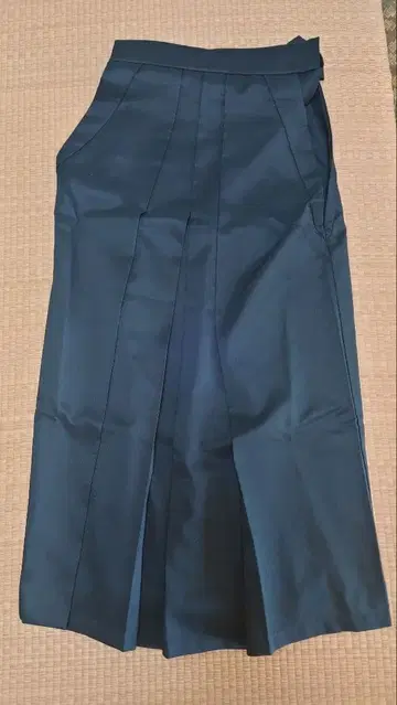 짙은 녹색 다크 그린 하카마 플리츠