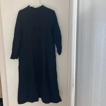 SUNNY CLOUDS 등 체크 마녀 원피스