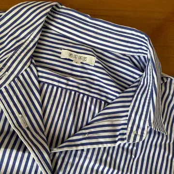 PLST 스트라이프 긴팔 셔츠