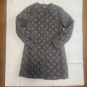 유니클로 퀼팅 다운 자켓 롱 기장 L 사이즈 그레이 여성용