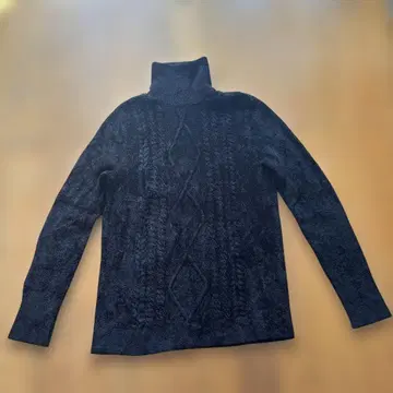 A BYYS 터틀넥 니트 스웨터 블랙