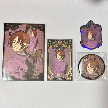 킨츠아 애니카페 스티커 캔뱃지 금박 카드 브로마이드 야마다 료