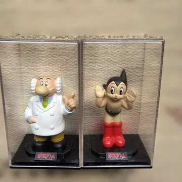 아톰 오차노미즈 박사 피규어 세트