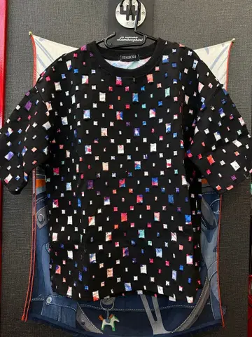 미사용 새상품 T셔츠 컬러풀 패턴 반팔 블랙