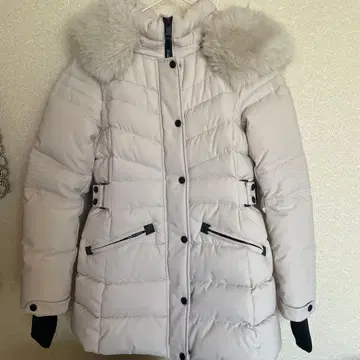 ANEWSTA 퍼지 트리밍 후드 부착 다운 자켓