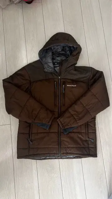 mont-bell 브라운 다운 자켓