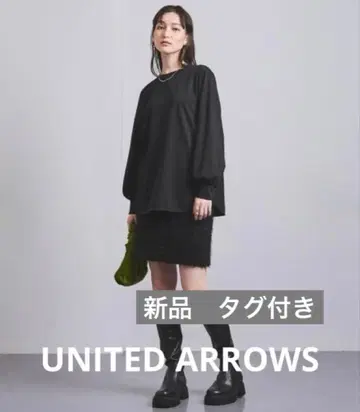 [ 새상품 ] UNITED ARROWS PONTE 볼륨 슬리브 티셔츠