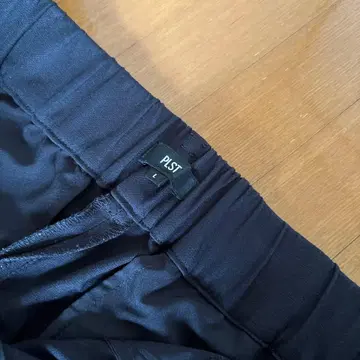 PLST L 사이즈 네이비 슬랙스