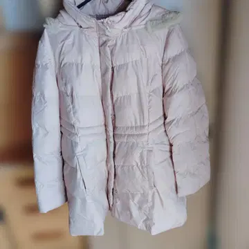 라이트 핑크 후드 부착 다운 자켓