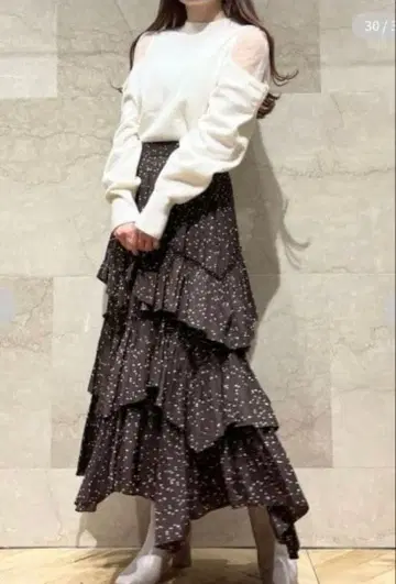 스나이델 볼륨 캉캉 스커트