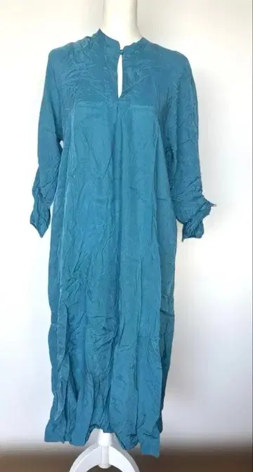 하우스 오브 로터스 슬릿 넥 원피스 터콰이즈 블루