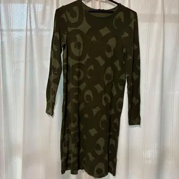 marimekko 올리브 그린 긴팔 원피스 XS