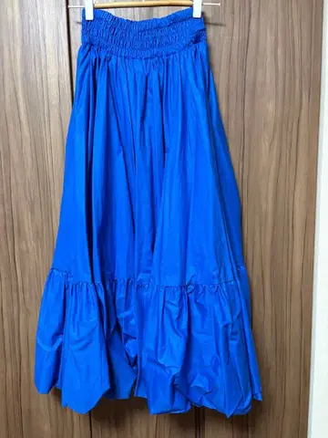 블루 플레어 스커트