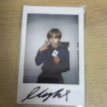 NouerA 린 친필 사인 폴라로이드