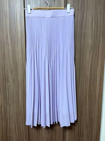 라벤더 플리츠 롱 스커트